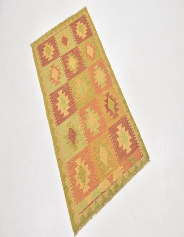 Detail image of 2' 6 x 4' 3 Hand Woven Kilim Waziri Wool Rug