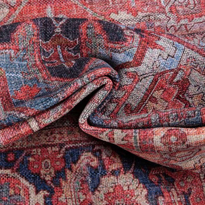 5' 3 x 8' Washable Maahru Rug