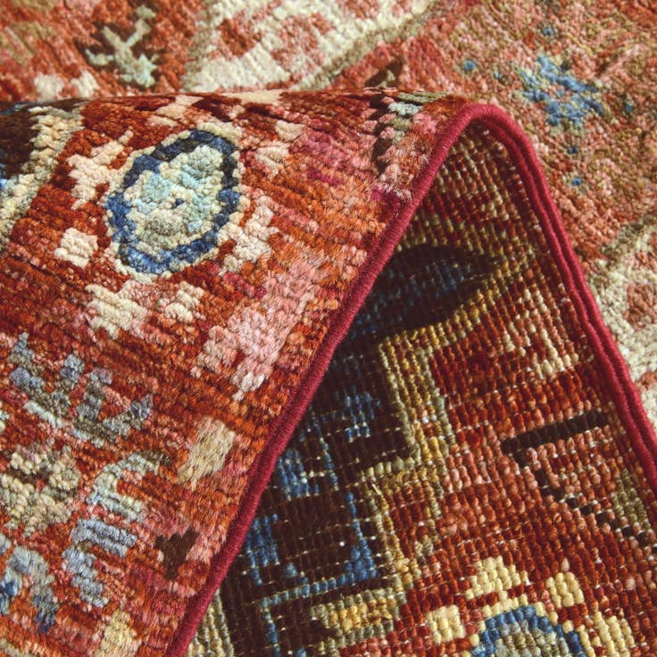 Detail image of 2' x 3' 2 Hand Knotted Mamluk Ziegler Rug