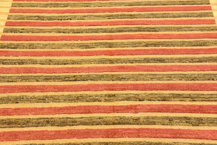 Detail image of 4' 10 x 6' 8 Hand Knotted Modern Ziegler Rug