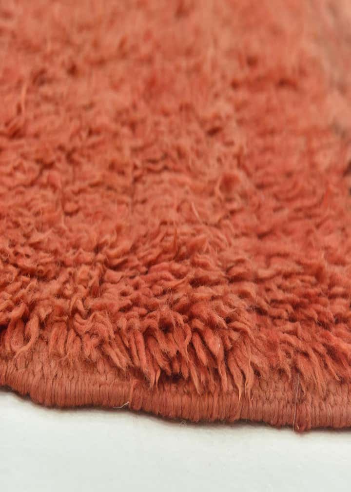 5' 9 x 6' 6 Hand Knotted Moroccan Wool Rug