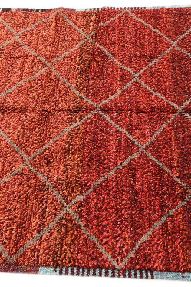 Detail image of 4' 2 x 6' 3 Hand Knotted Moroccan Wool Rug