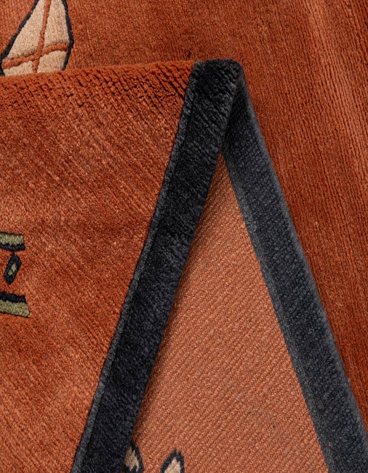 Detail image of 6' 7 x 9' 7 Hand Knotted Nepal Wool Rug