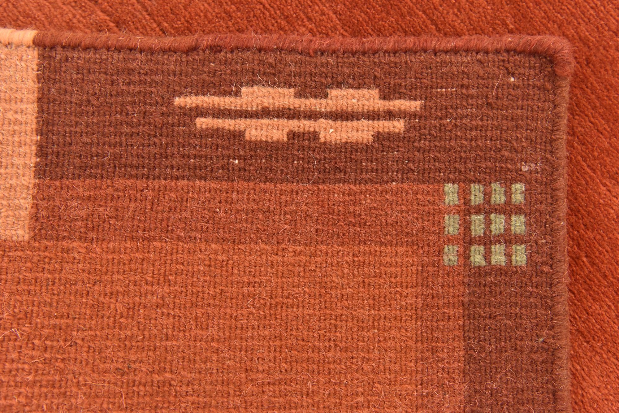 2' 5 x 4' 8 Hand Knotted Nepal Wool Rug