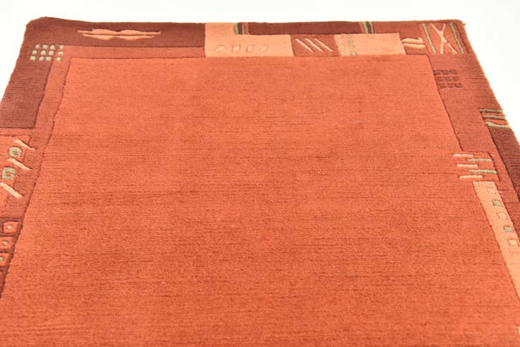 Detail image of 2' 5 x 4' 8 Hand Knotted Nepal Wool Rug