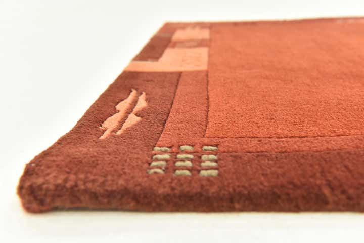 2' 5 x 4' 8 Hand Knotted Nepal Wool Rug