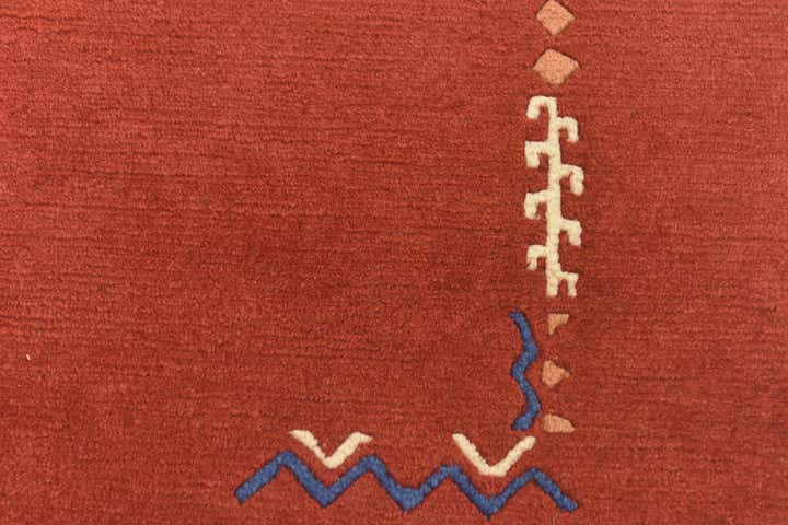 5' 7 x 7' 9 Hand Knotted Nepal Wool Rug