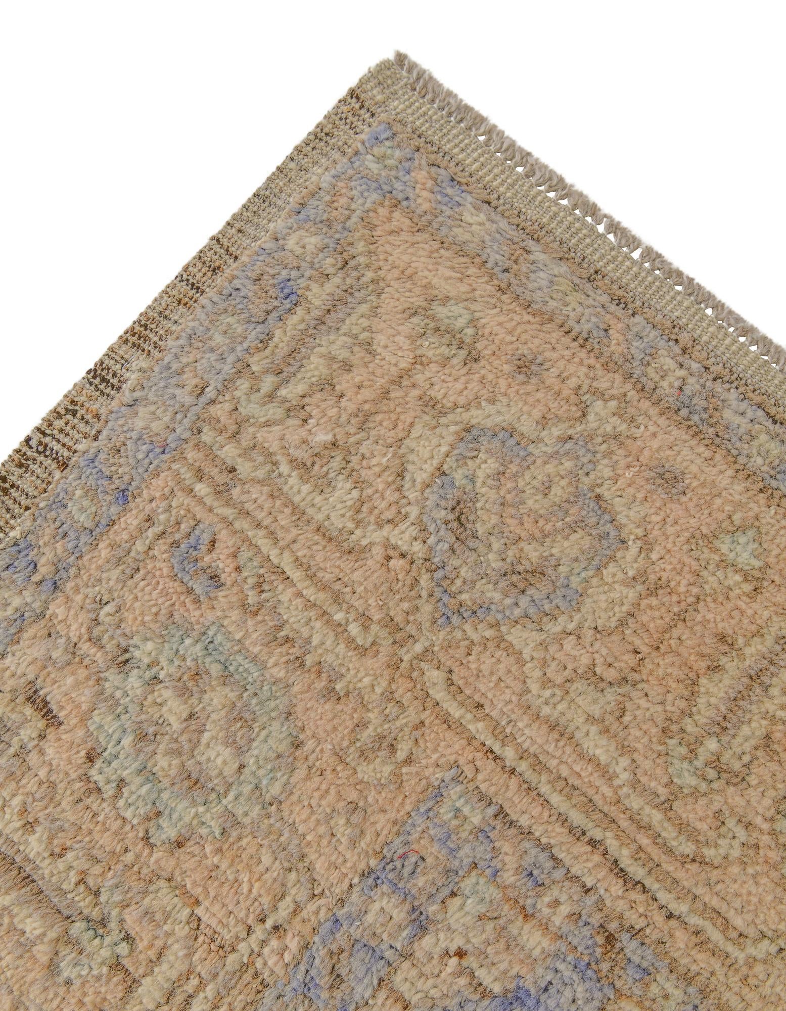 8' 5 x 10' 2 Hand Knotted Oushak Wool Rug