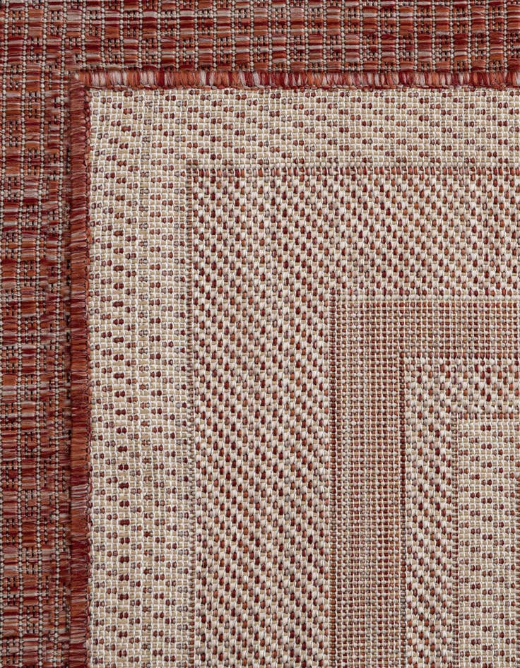 Detail image of 7' 10 x 11' Easy-Clean Border Indoor / Outdoor Rug