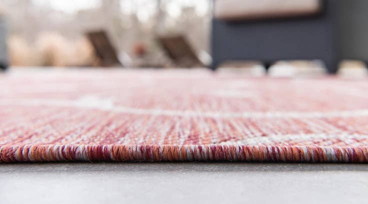 Detail image of 9' x 12' Easy-Clean Botanical Indoor / Outdoor Rug