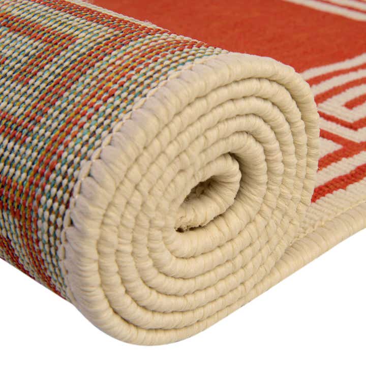 4' x 6' Easy-Clean Coastal Indoor / Outdoor Rug