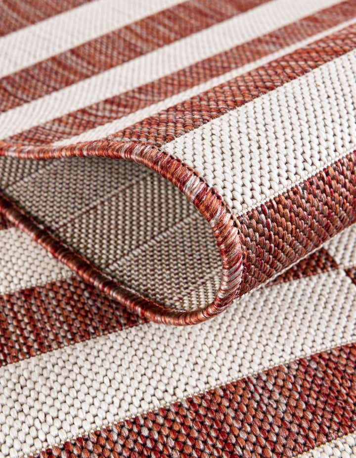 6' x 9' Easy-Clean Striped Indoor / Outdoor Rug