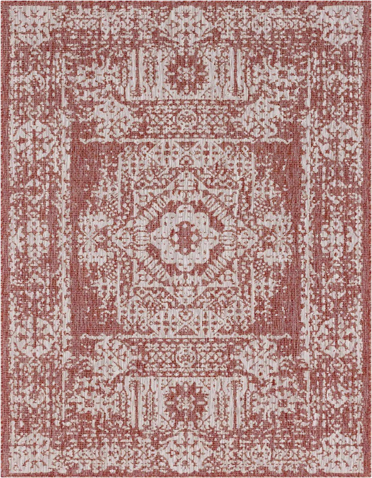 7' 10 x 11' Easy-Clean Traditional Indoor / Outdoor Rug