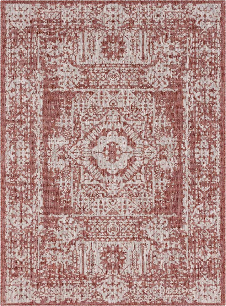 7' 10 x 11' Easy-Clean Traditional Indoor / Outdoor Rug