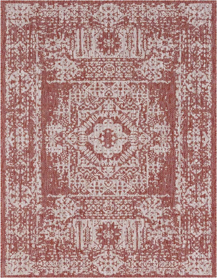 Detail image of 7' x 10' Easy-Clean Traditional Indoor / Outdoor Rug
