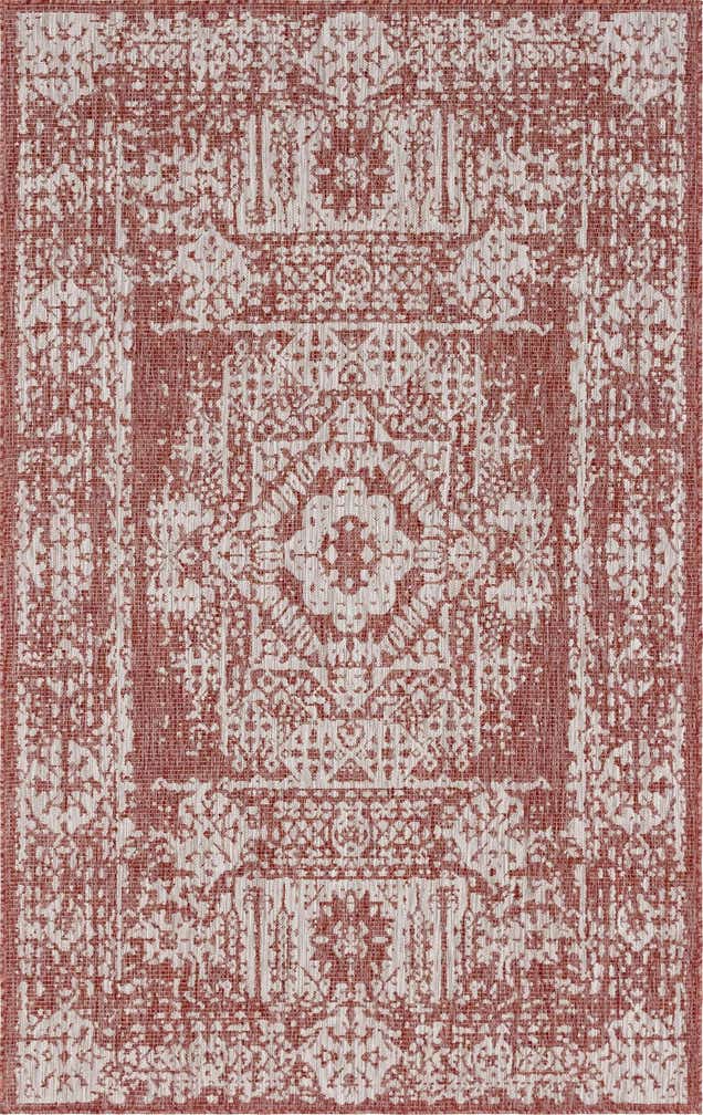 5' 3 x 8' Easy-Clean Traditional Indoor / Outdoor Rug