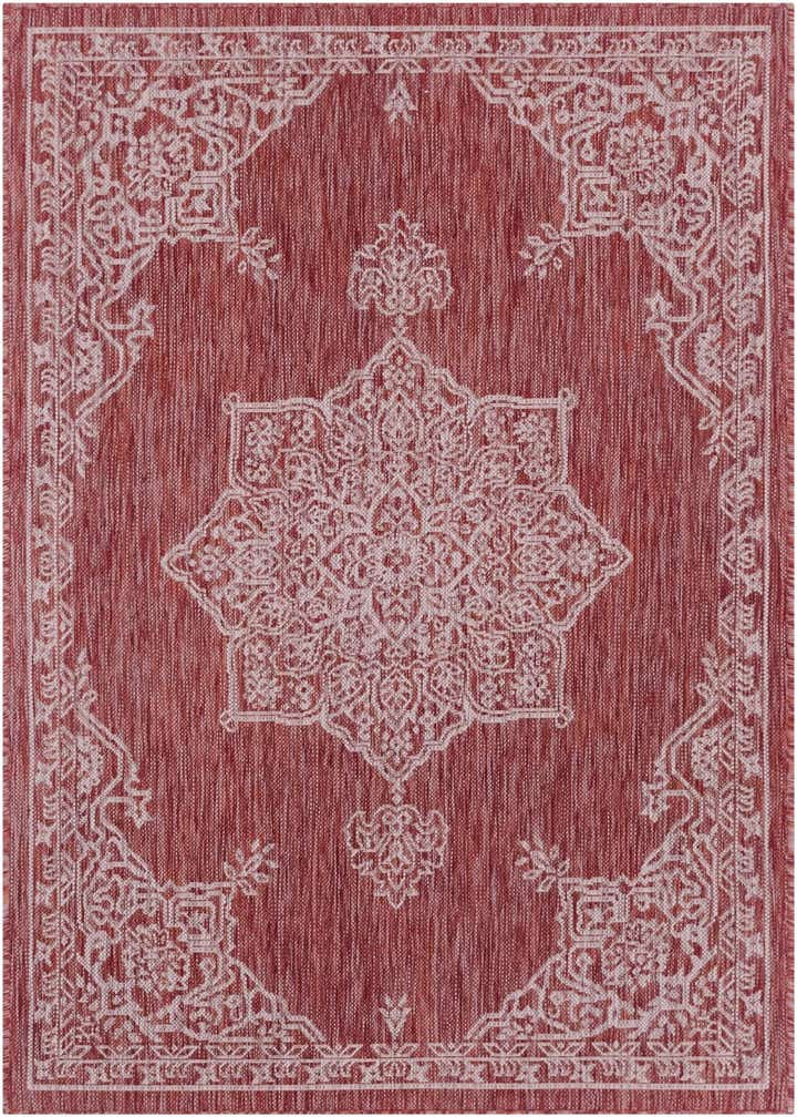 4' x 6' Easy-Clean Traditional Indoor / Outdoor Rug