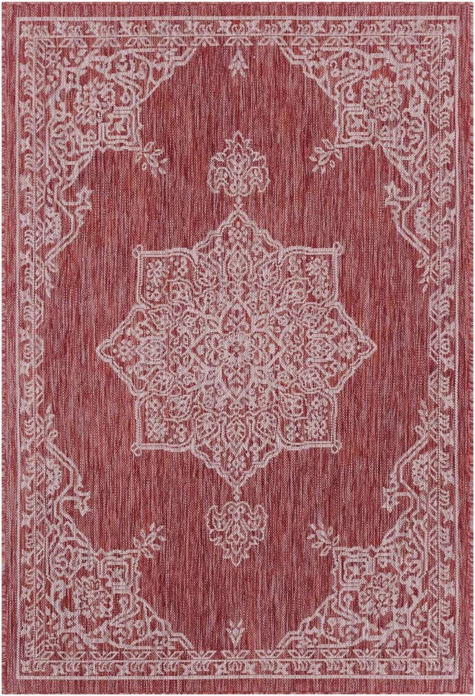 4' x 6' Easy-Clean Traditional Indoor / Outdoor Rug