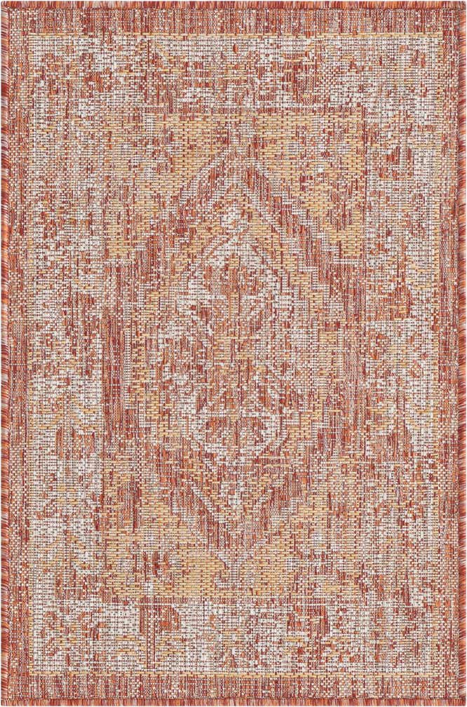 2' x 3' Easy-Clean Traditional Indoor / Outdoor Rug