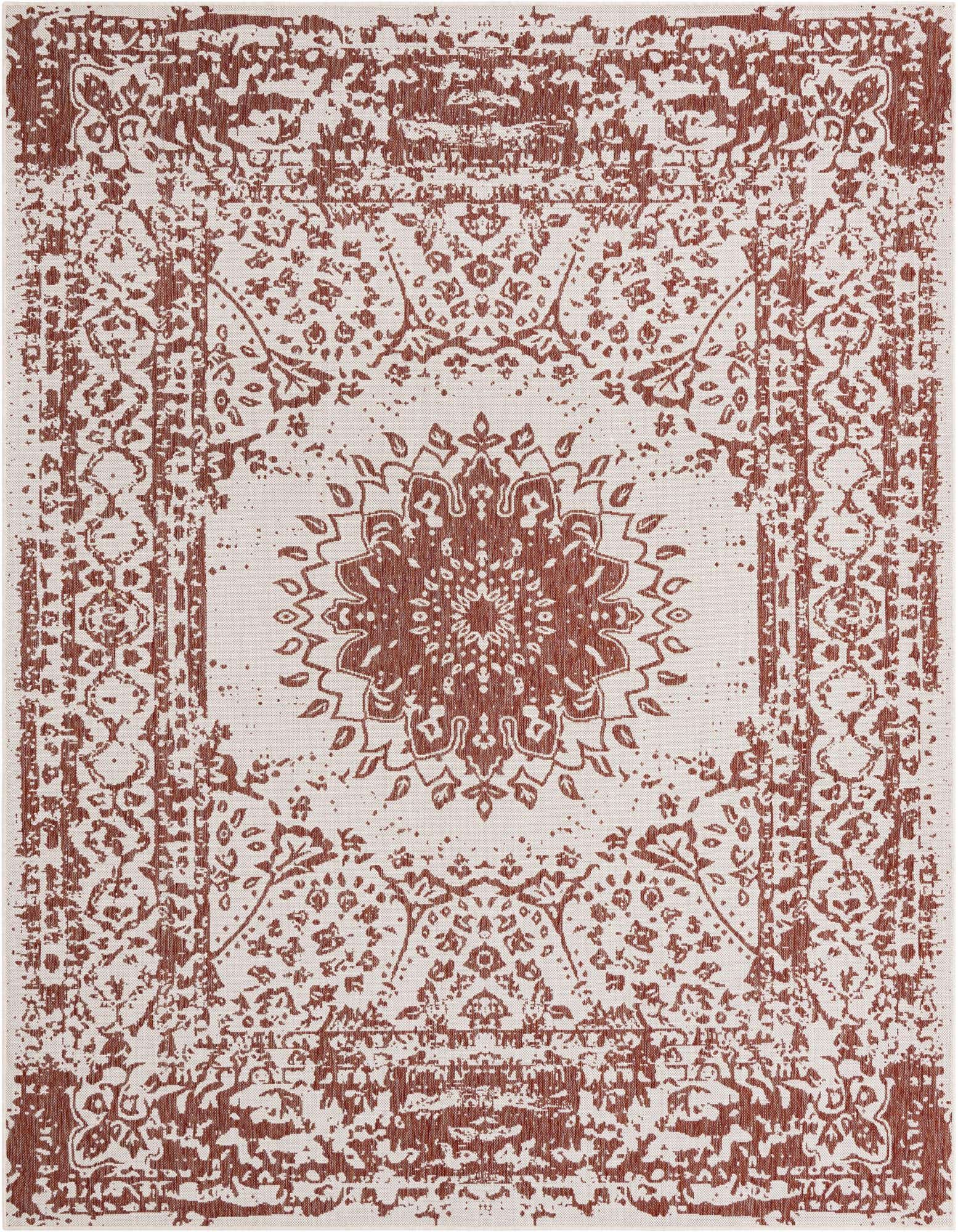 7' 10 x 10' Easy-Clean Traditional Indoor / Outdoor Rug