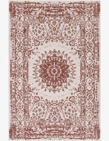 5' 3 x 8' Easy-Clean Traditional Indoor / Outdoor Rug