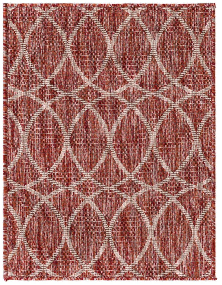 Detail image of 2' x 3' Easy-Clean Trellis Indoor / Outdoor Rug