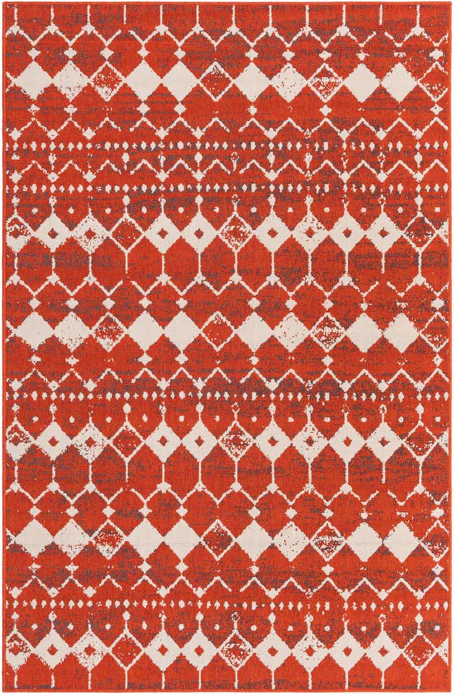 5' 3 x 8' Easy-Clean Trellis Indoor / Outdoor Rug