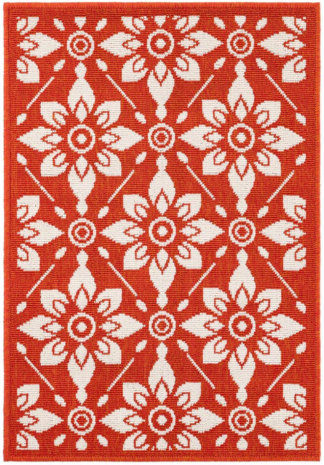 Detail image of 2' x 3' Easy-Clean Trellis Indoor / Outdoor Rug