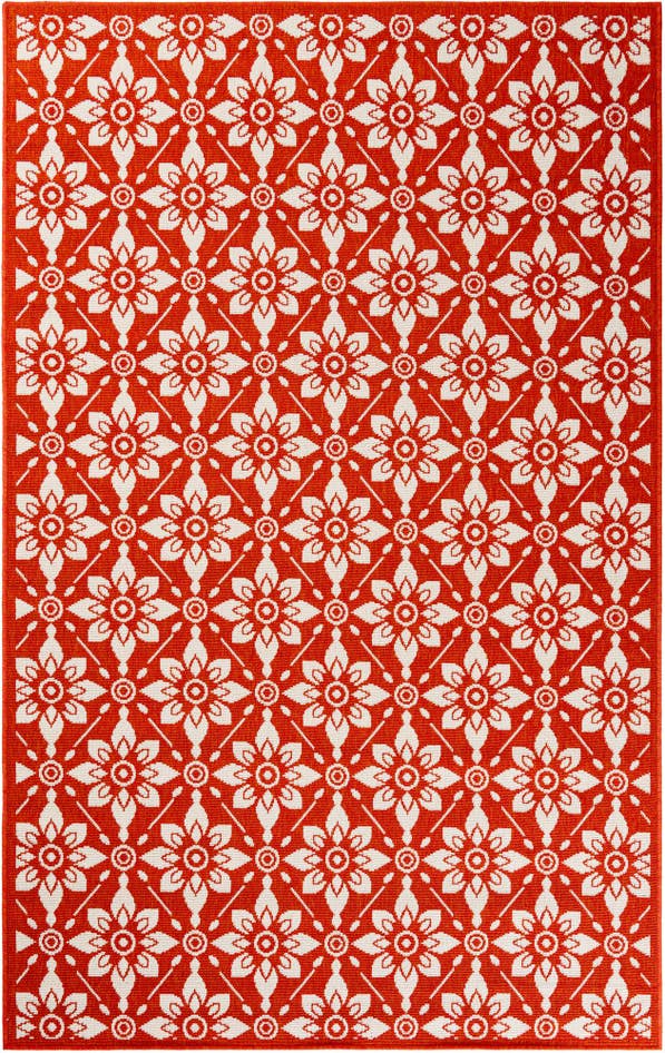 Detail image of 5' x 8' Easy-Clean Trellis Indoor / Outdoor Rug