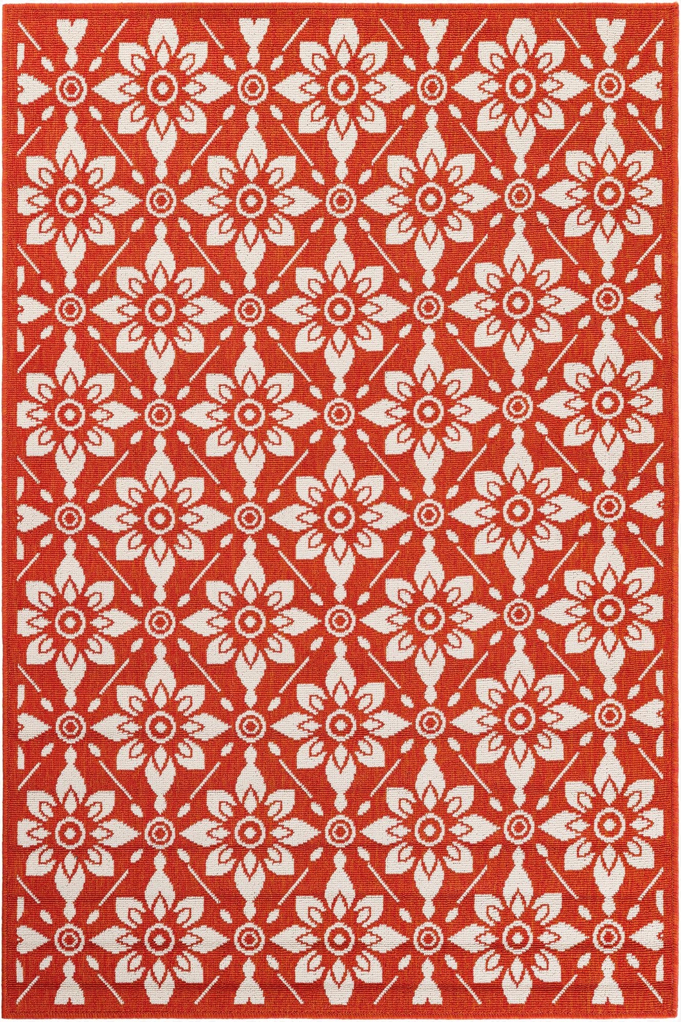 Primary image 4' x 6'  Washable Trellis Indoor / Outdoor Rug