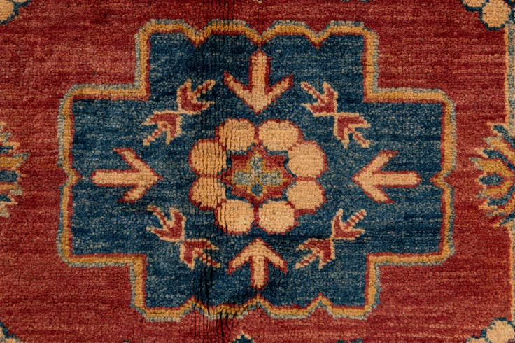 Detail image of 8' 7 x 11' 9 Hand Knotted Peshawar Ziegler Wool Rug