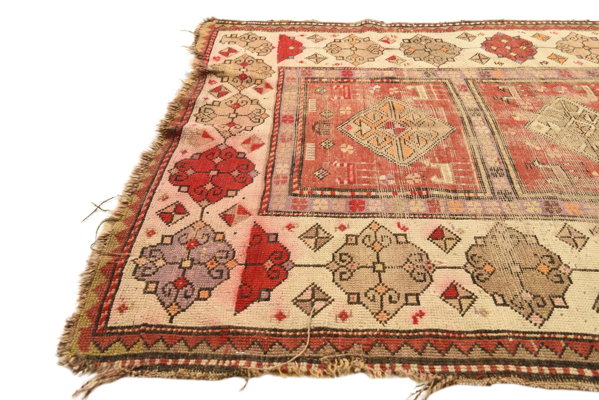 3' 9 x 4' 9 Hand Knotted Shiraz Persian Wool Rug