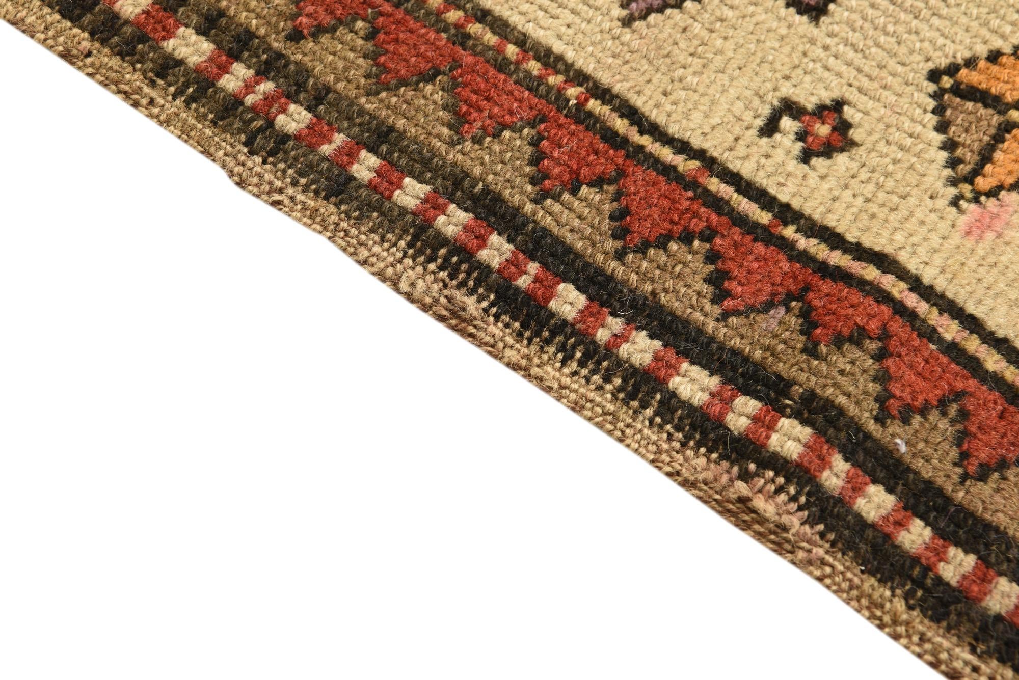 3' 9 x 4' 9 Hand Knotted Shiraz Persian Wool Rug