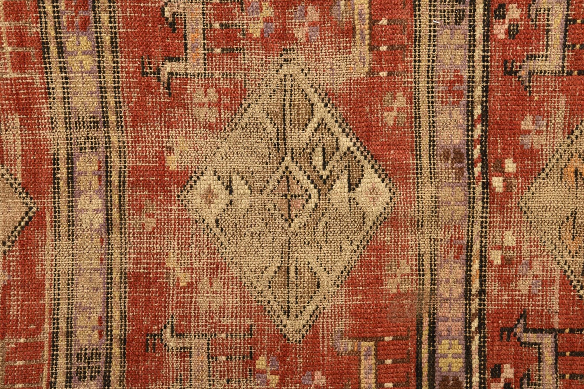3' 9 x 4' 9 Hand Knotted Shiraz Persian Wool Rug