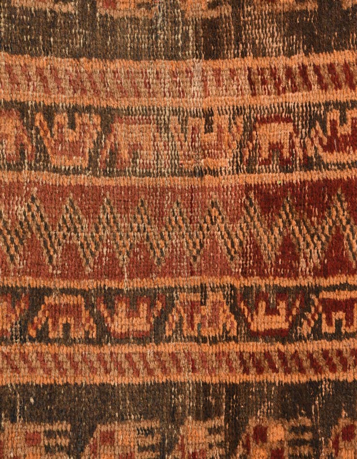 Detail image of 2' 8 x 3' 8 Hand Knotted Shiraz Persian Wool Rug