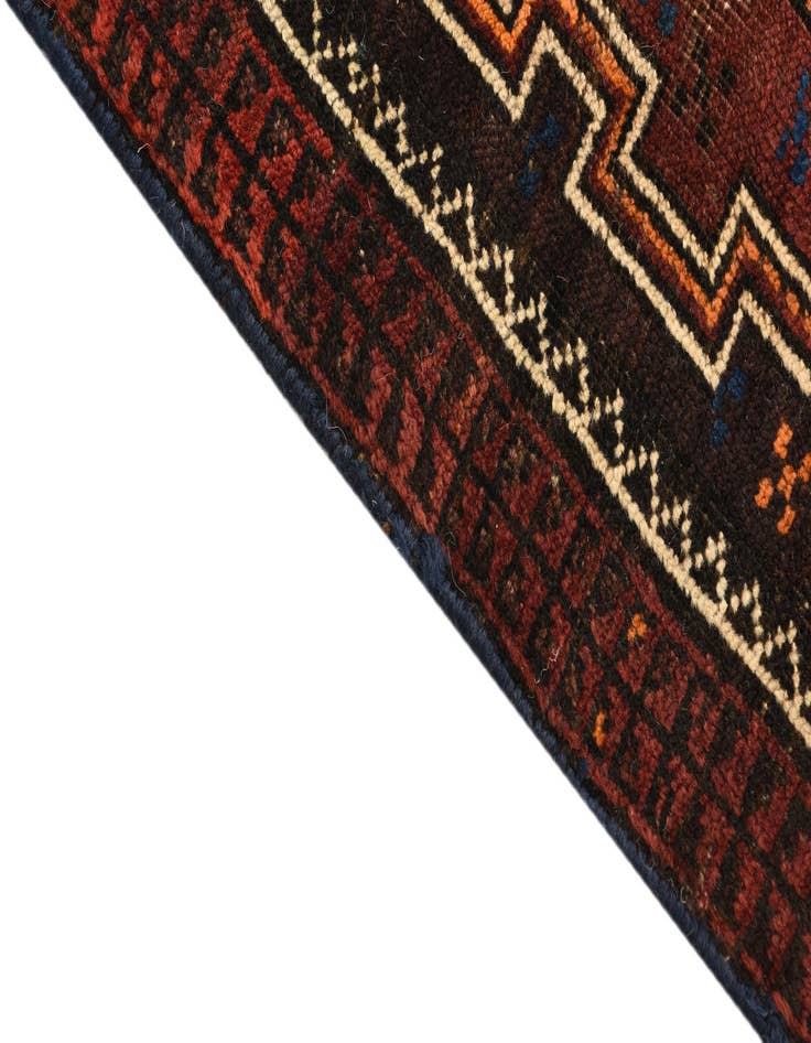 Detail image of 3' 9 x 6' 10 Hand Knotted Shiraz Persian Wool Rug