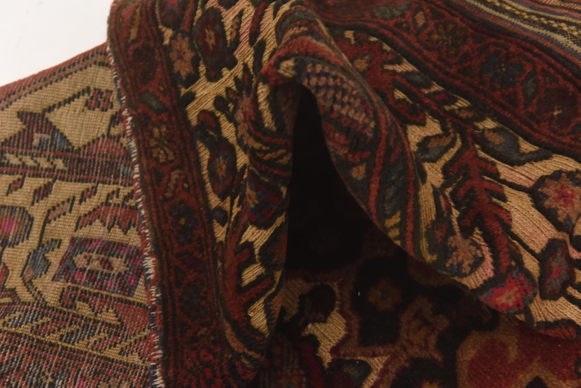 4' 2 x 6' 2 Hand Knotted Sumak Wool Rug