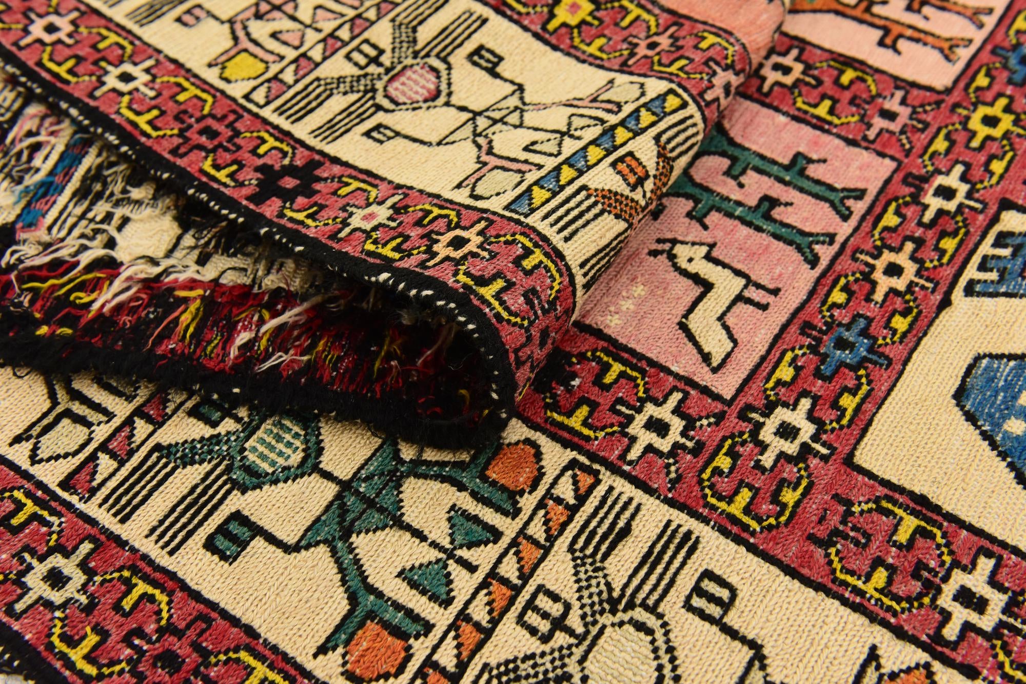 3' 10 x 6' Tapestry Wool Rug