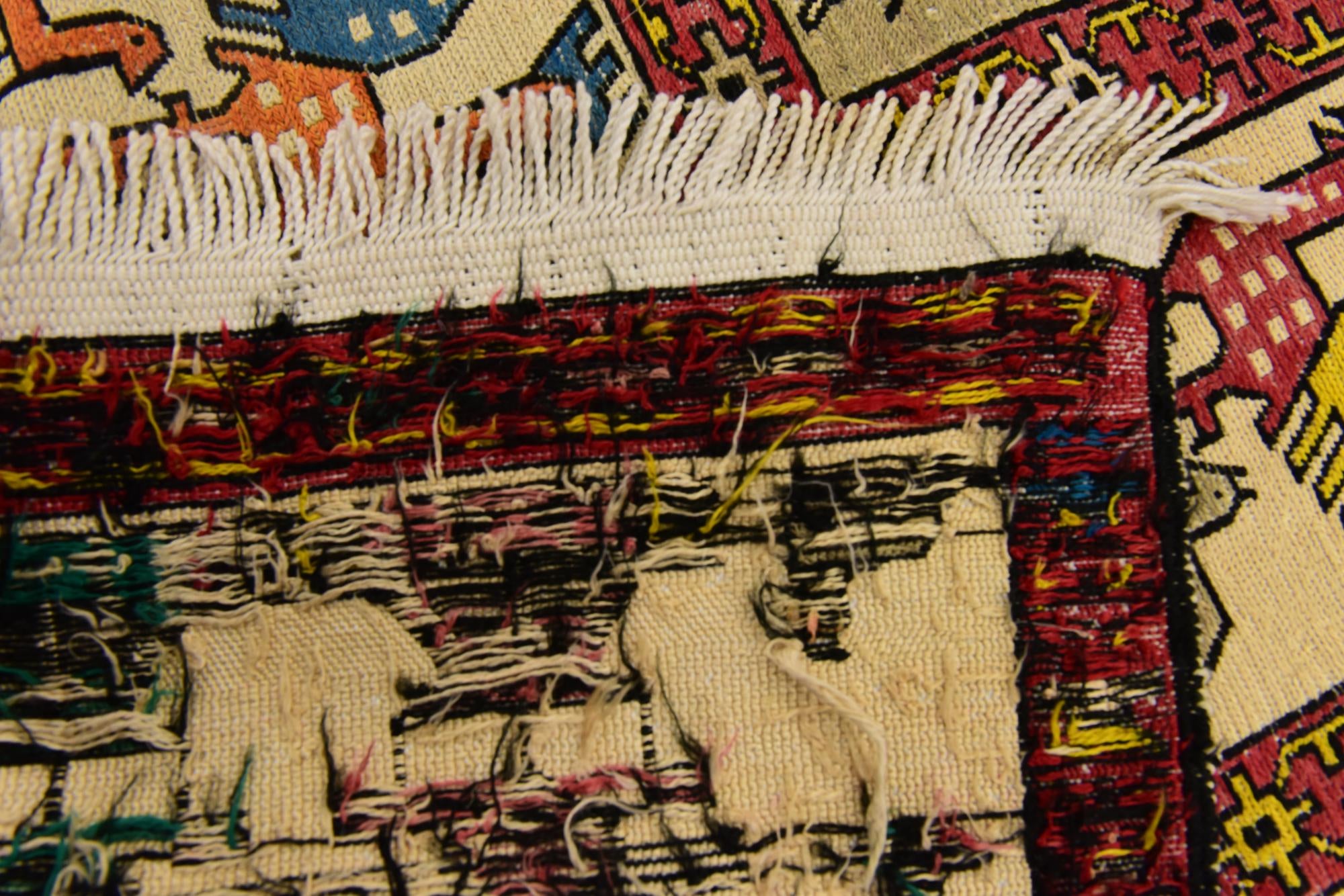 3' 10 x 6' Tapestry Wool Rug