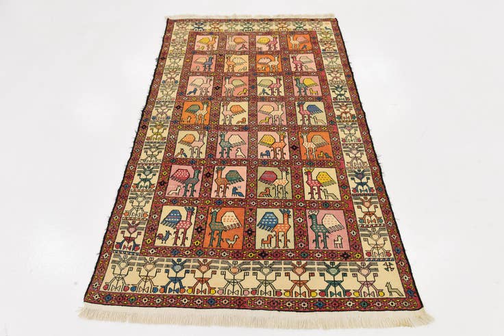 Detail image of 3' 10 x 6' Tapestry Wool Rug