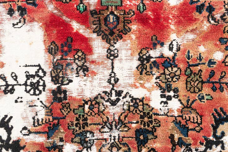 Detail image of 4' 7 x 6' 9 Hand Knotted Ultra Vintage Persian Wool Rug