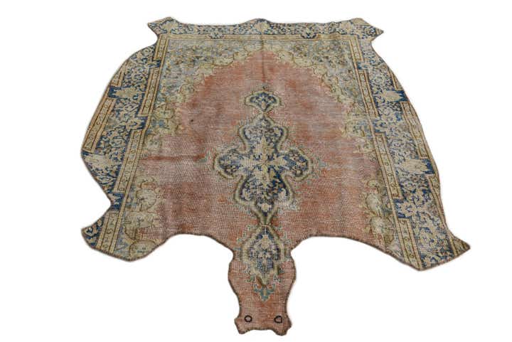 4' 5 x 6' 4 Hand Knotted Ultra Vintage Persian Wool Rug