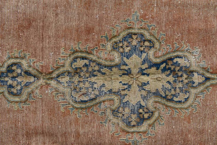 Detail image of 4' 5 x 6' 4 Hand Knotted Ultra Vintage Persian Wool Rug