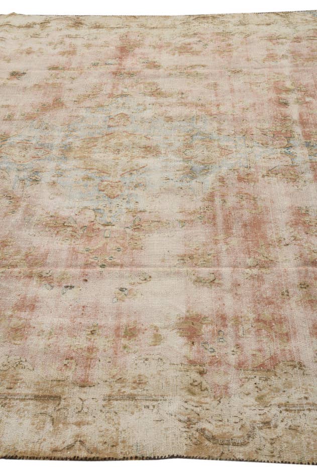 Detail image of 7' 3 x 9' 10 Hand Knotted Ultra Vintage Persian Wool Rug