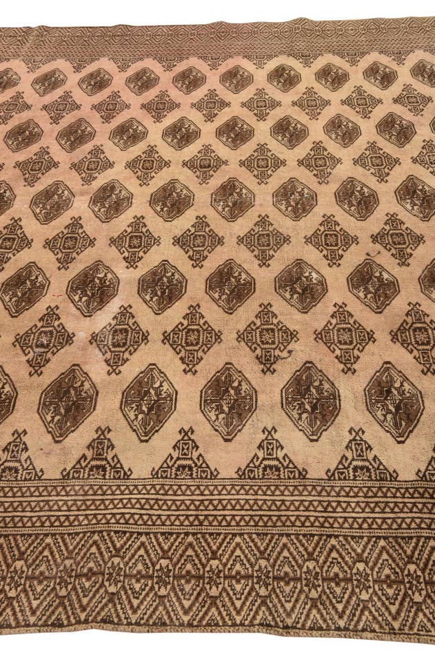 Detail image of 8' 9 x 11' 7 Hand Knotted Ultra Vintage Persian Wool Rug