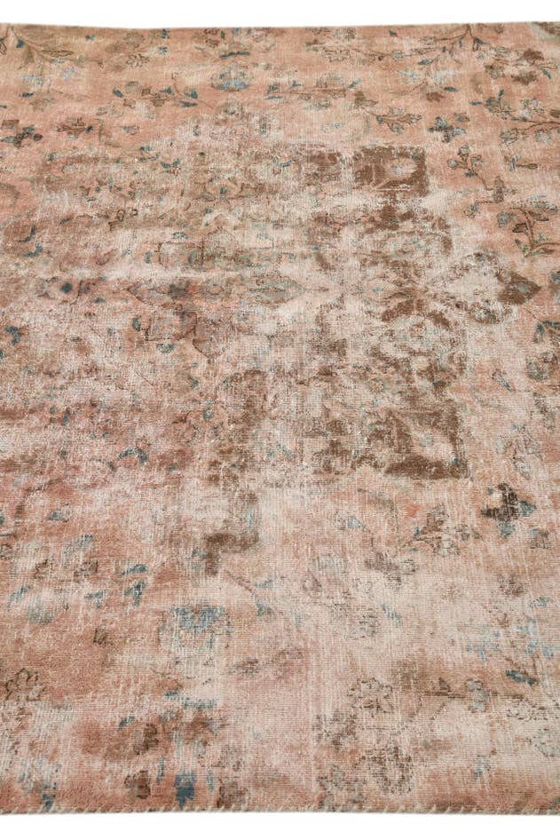 Detail image of 5' 8 x 9' Hand Knotted Ultra Vintage Persian Wool Rug