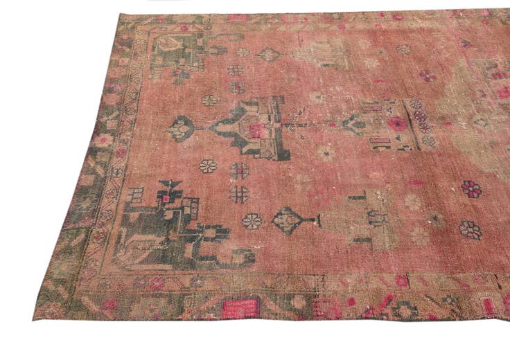 Detail image of 4' 10 x 9' 9 Hand Knotted Ultra Vintage Persian Wool Rug