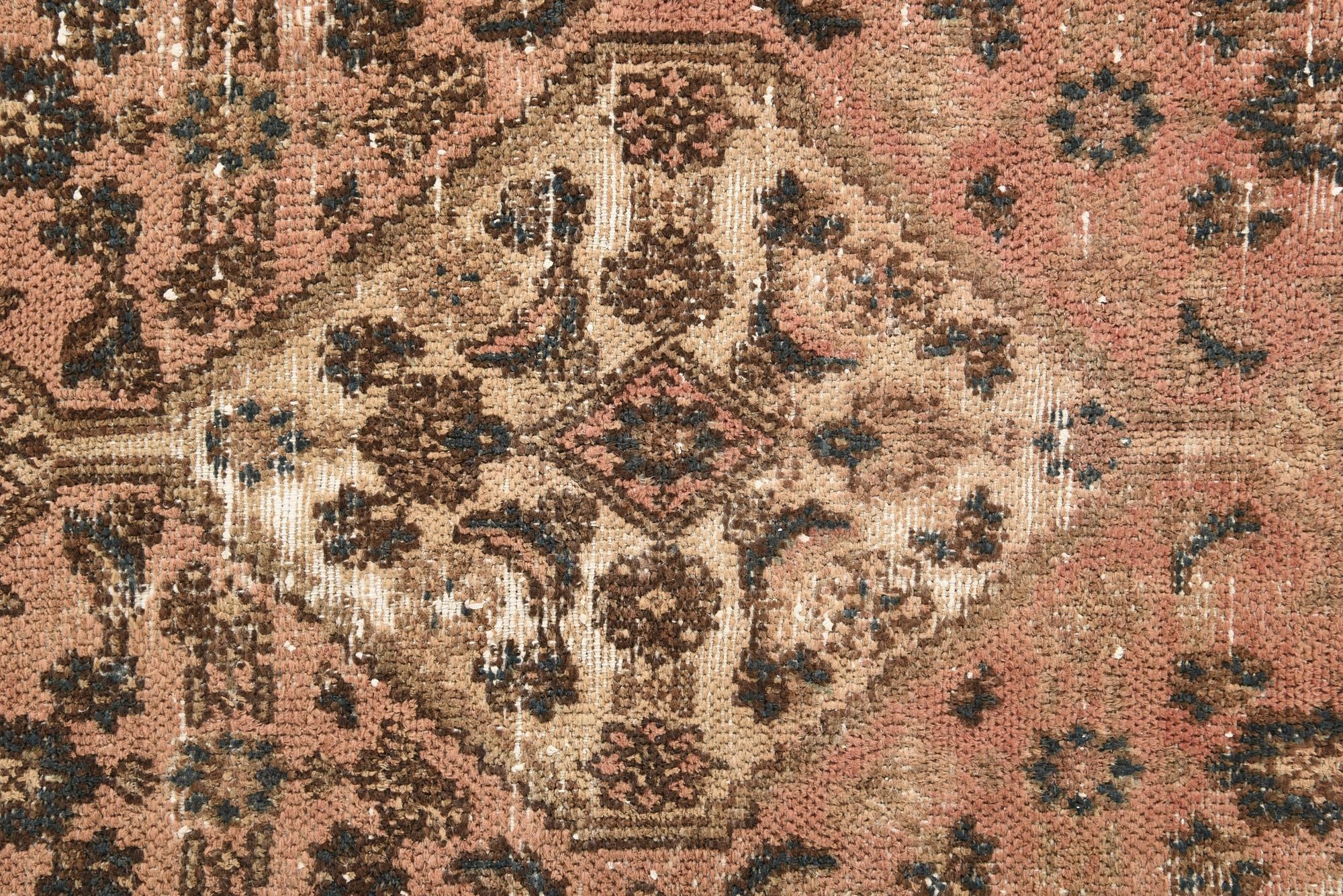 6' x 8' 10 Hand Knotted Ultra Vintage Persian Wool Rug