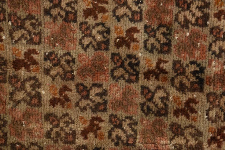 Detail image of 6' 5 x 9' 9 Hand Knotted Ultra Vintage Persian Wool Rug