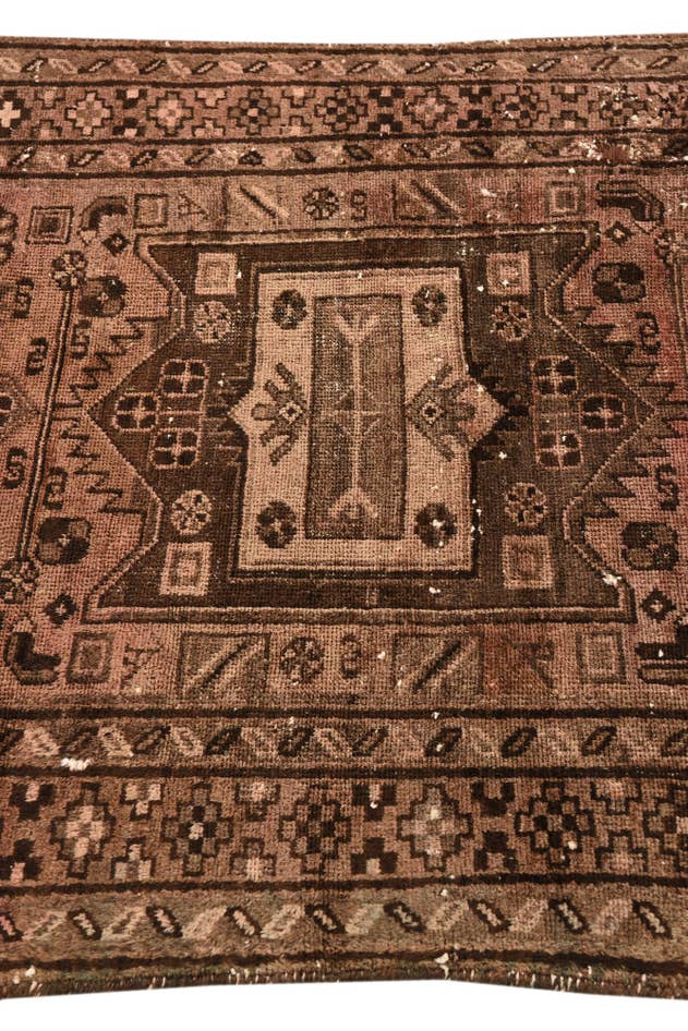 Detail image of 3' 4 x 6' Hand Knotted Ultra Vintage Persian Wool Rug
